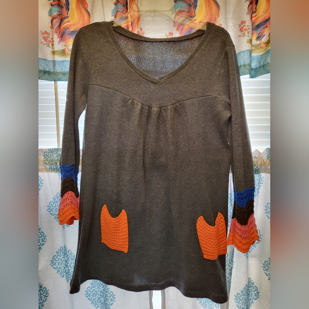 Long sleeve sweater